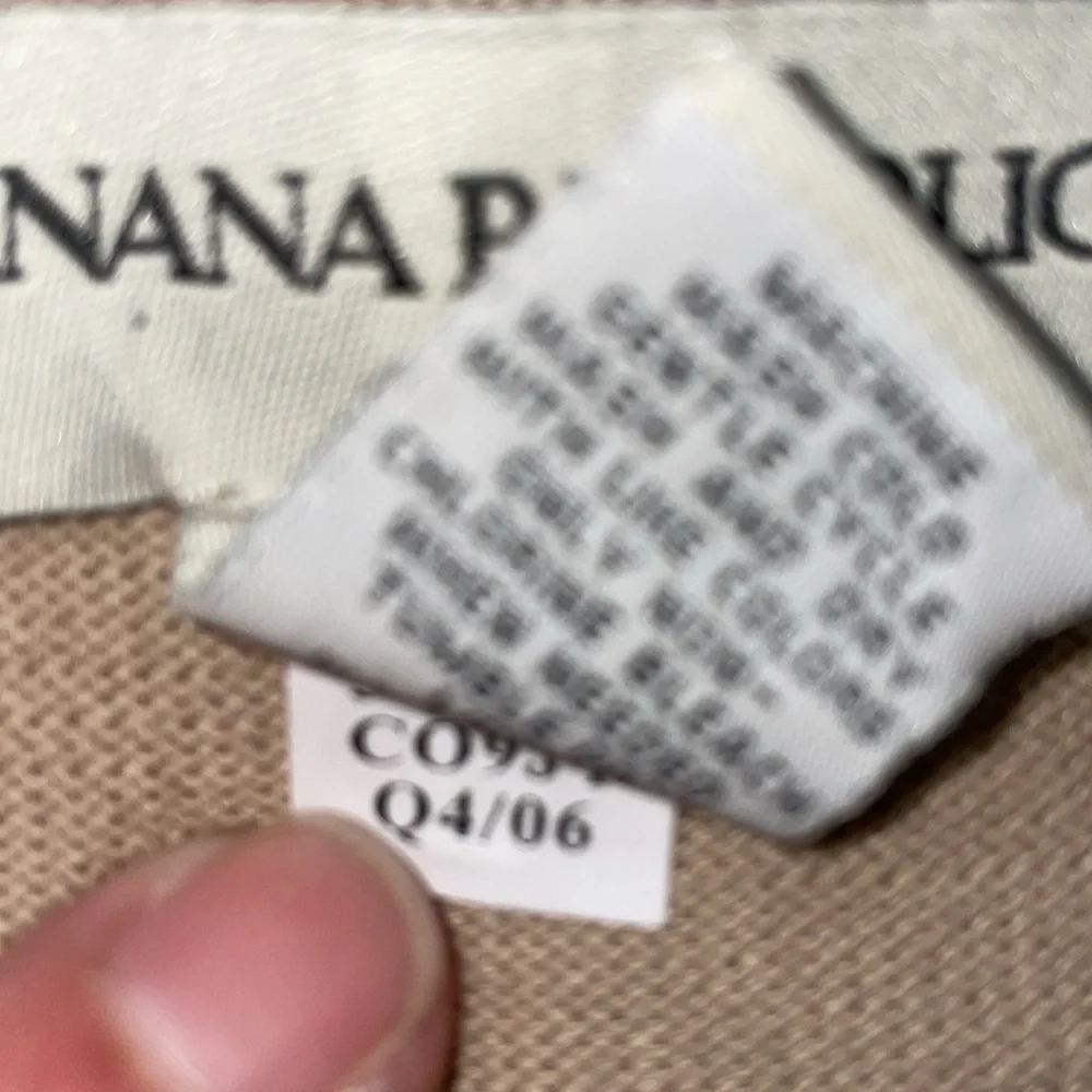 Banana‎ Republic Argyle 100% Cotton V Neck Cardigan.  Vintage.  Size Large.